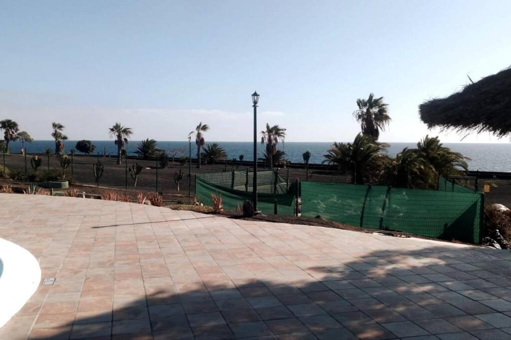 Tuscan Apartment Mit Meerblick Und Sonnenterrasse Costa Teguise Exterior photo